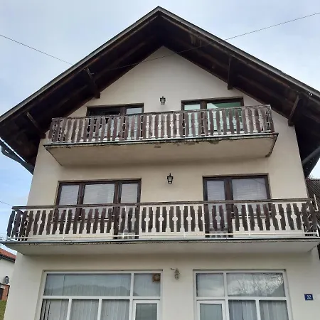 Apartment Apartman Topli Dom *